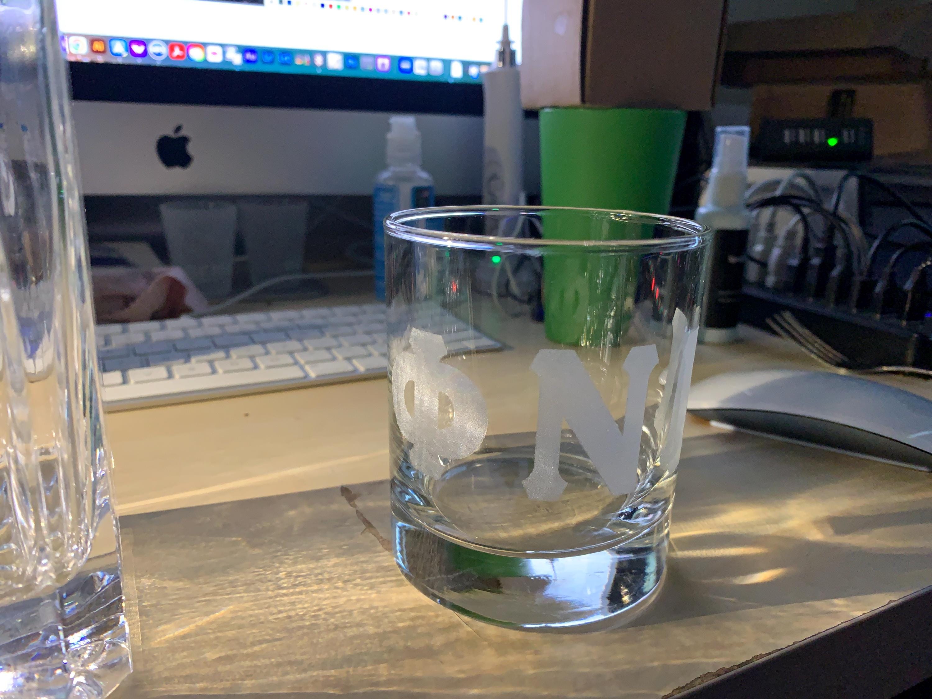 Kappa Whisky Decantor And 2 Whisky Glasses