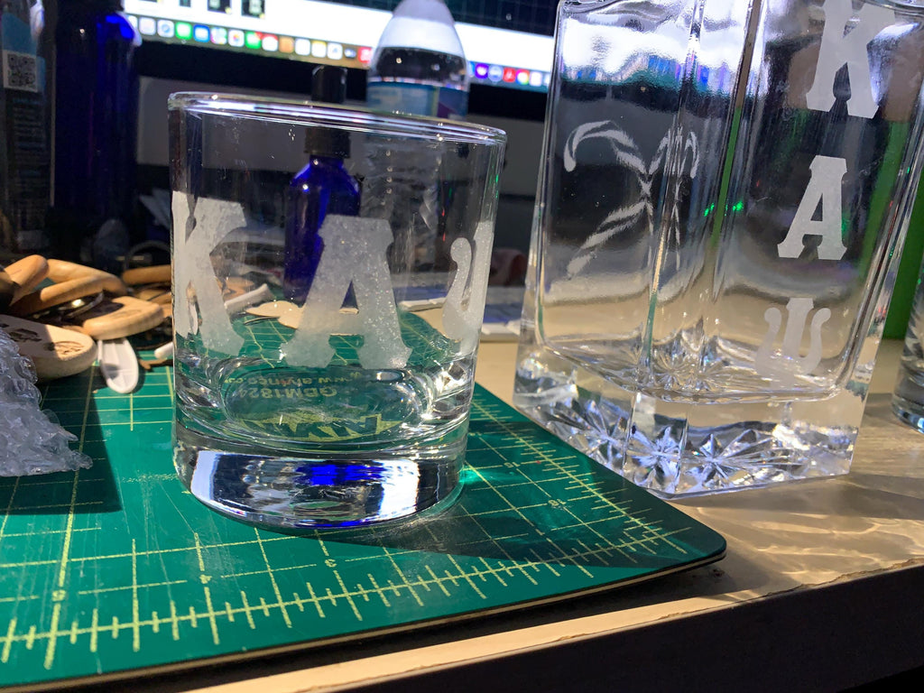 Kappa Whisky Decantor And 2 Whisky Glasses